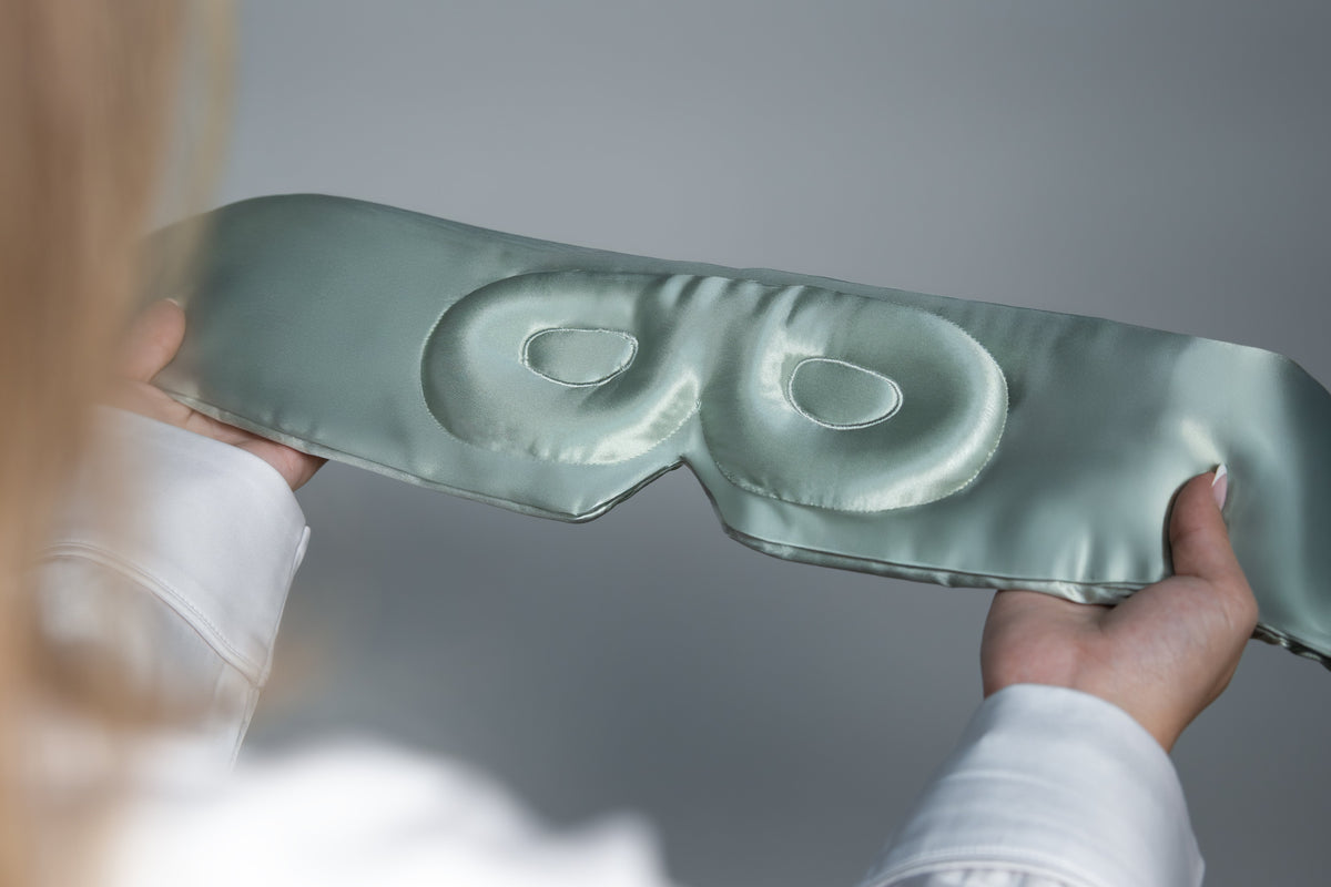 Luxe Oversized Sleeping Mask